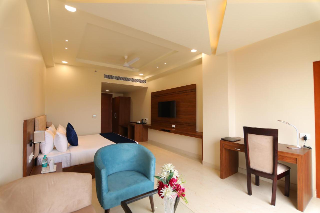The Forest Hill Hotel Haridwār Extérieur photo