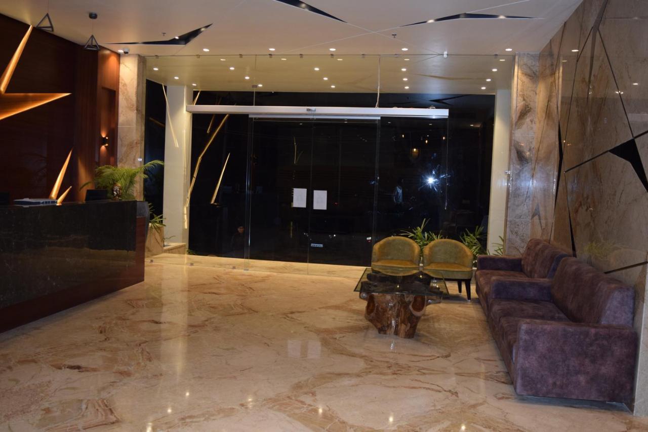 The Forest Hill Hotel Haridwār Extérieur photo