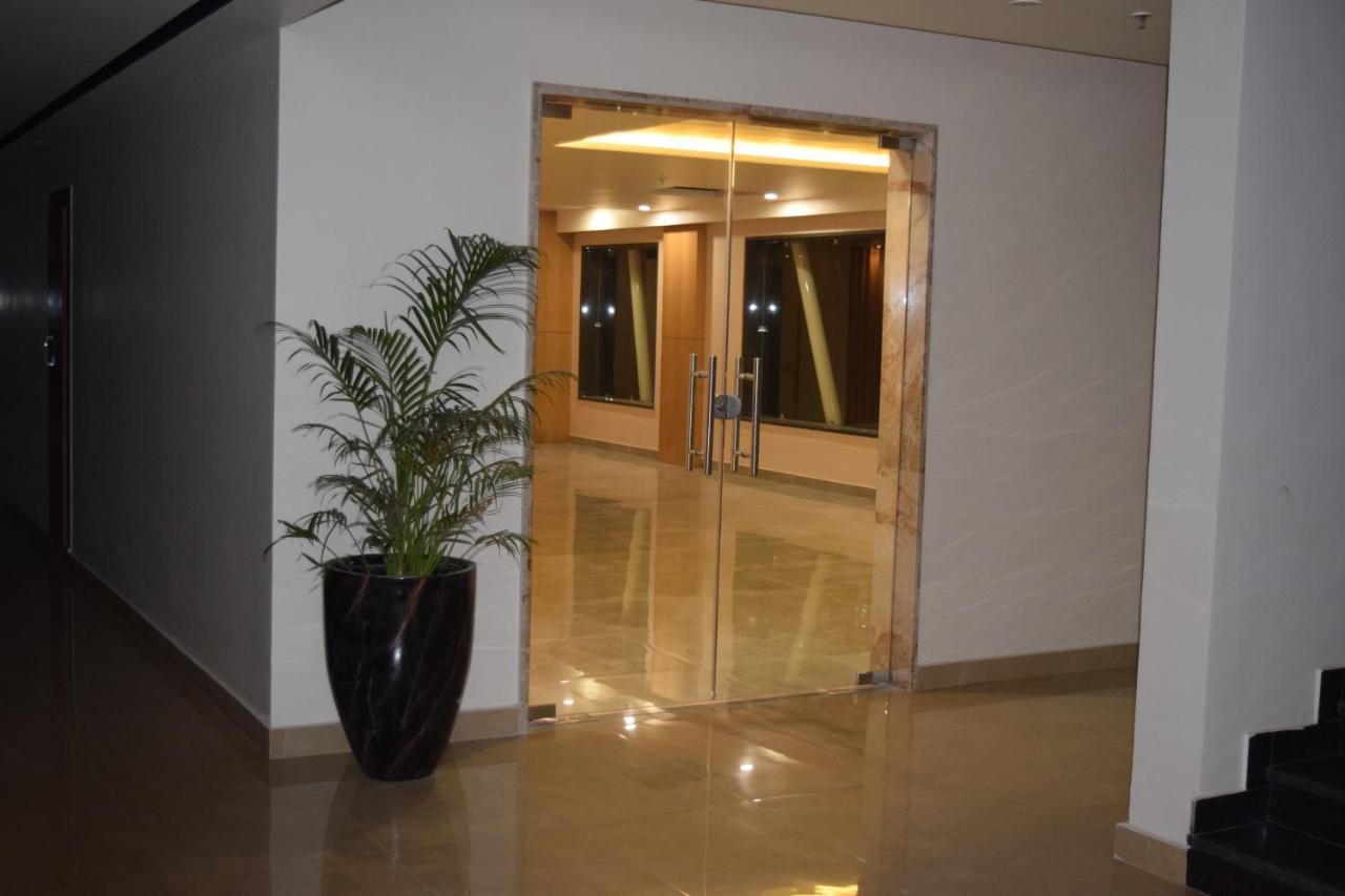 The Forest Hill Hotel Haridwār Extérieur photo